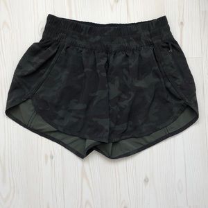 Lululemon Tracker Short V Incognito Camo Green
